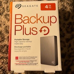 SEAGATE BackUp Plus